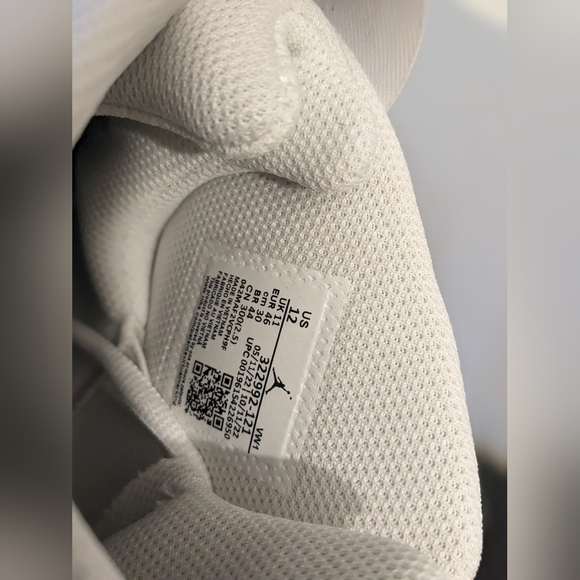 Men's NIB Jordan 6 Rings Cool Grey Sneakers - Picture 7 of 9